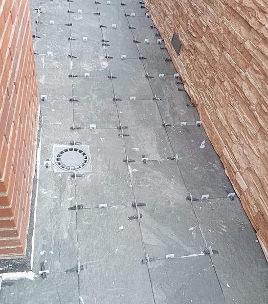 Alicatado de terrazas en Madrid ASAS Tejados